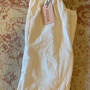 Missguided NWT white joggers